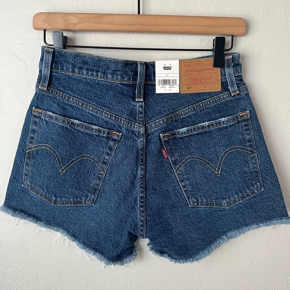 Levi’s 501 high rise denim shorts NWT 25 - Picture 6 of 9